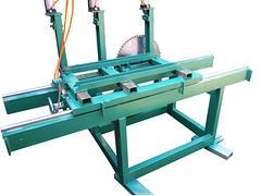 德州哪里有供應高質量的圓木鋸板機--圓木鋸板機廠家價位圖片|德州哪里有供應高質量的圓木鋸板機--圓木鋸板機廠家價位產品圖片由寧津縣萬邦木工機械廠公司生產提供-